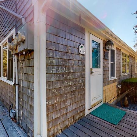 The Quarterdeck Villa Orleans Exterior photo